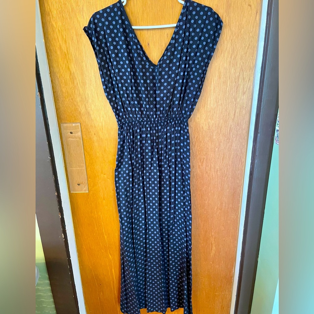 Lilli Lovebird sz large Black and purple polka dot easy summer maxi dress.